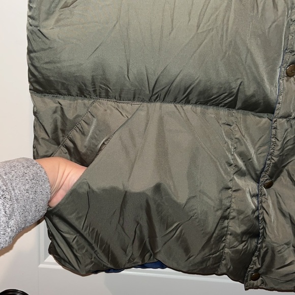 Army Green LL Bean, Goose Down Snap Close Puffer Vest Men’s Size Large Tall - Picture 6 of 13